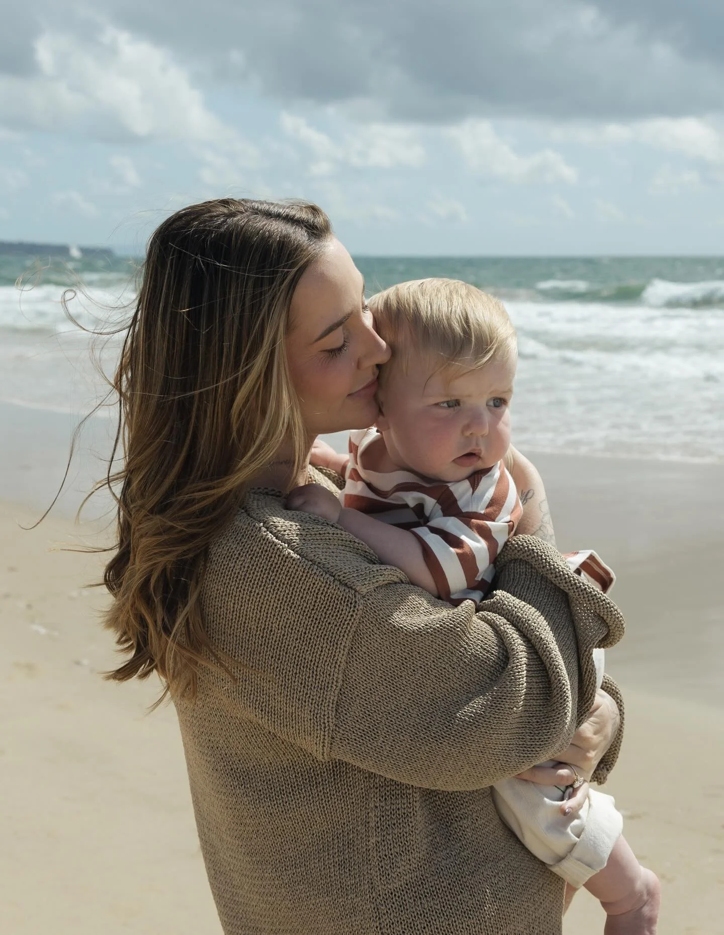 The greatest honor 
Happy Almost Mothers Day 🐚✨

📸 @byanabellajune 
(Too good not to post early 🥹)