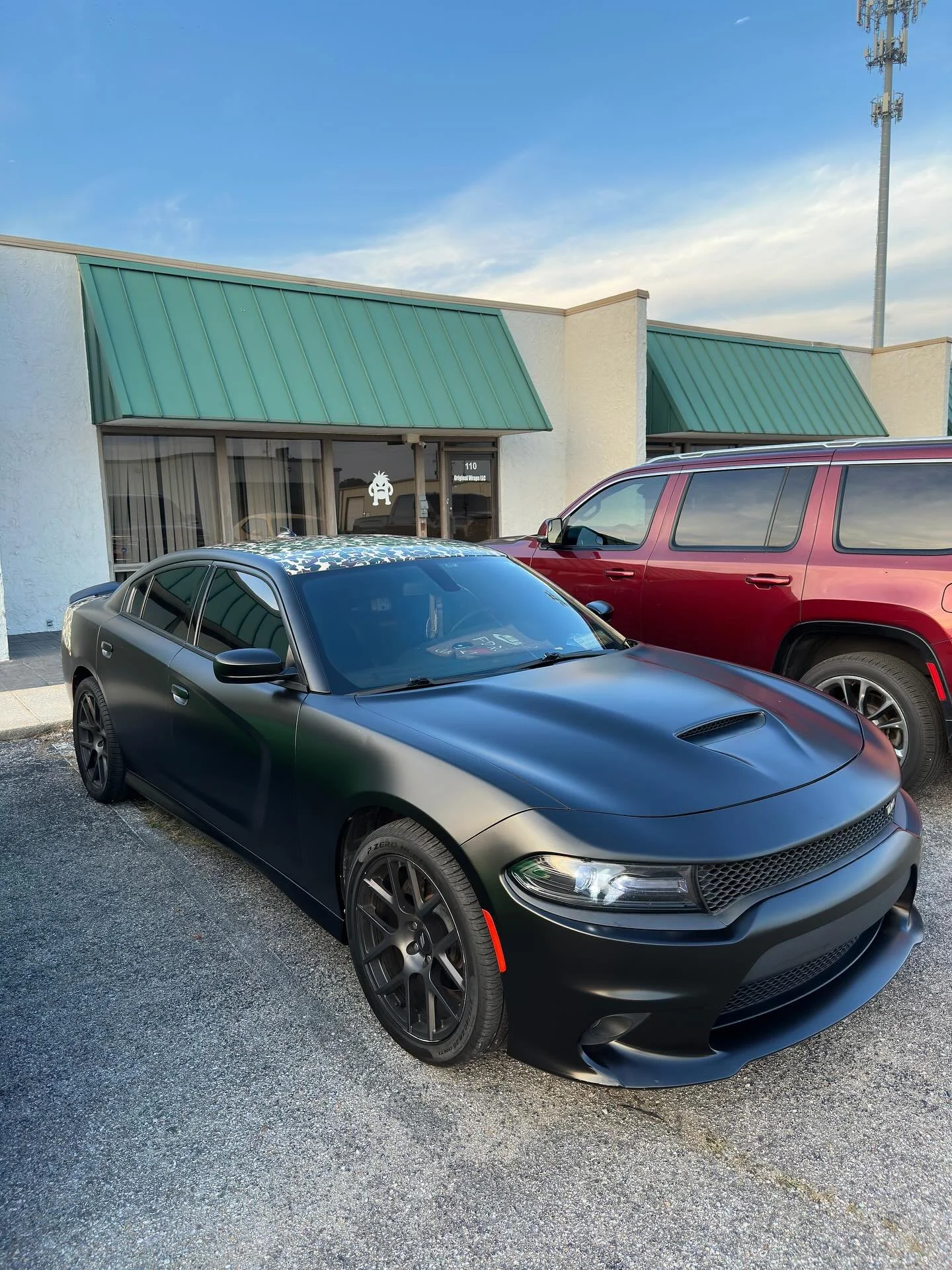 Satin Black Daytona Charger 🥷🦍
.
🏎️ @jackpotjaib 🔥
.
.
#ogwraps #vinyl #wrap #wrapped #customwrap #printdesign #print #largeformat #epson #wrappedcars #printedwrap #392 #charger #chargerfam #dodge #dodgecharger #dodgeofficial #explore #explorepag