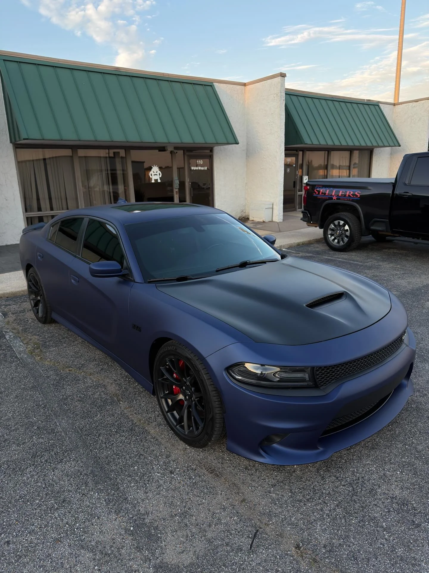 Matte Night Blue Dodge Charger 🌌🔥 
Full wrap in Avery Dennison Night Blue Metallic 🔥
.
🏎️ @holland.greg 🦾
.
Website in bio to request a quote! 
Theoriginalwraps.com
.
#OGWRAPS #vinyl #vinylwrap #wrap #wrapped #wraps #wrappedcars #carwrap #carwra
