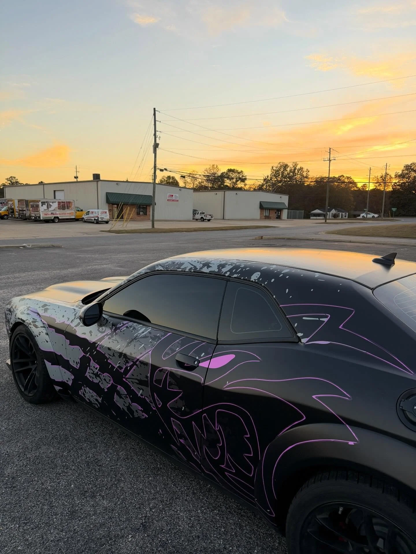 Redeye Challenger 🐈🔥 Custom Print 🔥
Full print &amp; Install In House 🐐
🏎️ @dbu_.red 🔥 @alabamafbl 
Custom Design by @jayscardesigns 🤝🏼🦾
.
.
Website in bio to request a quote‼️
Theoriginalwraps.com
Dm for questions &amp; inquiries ‼️
Full cu
