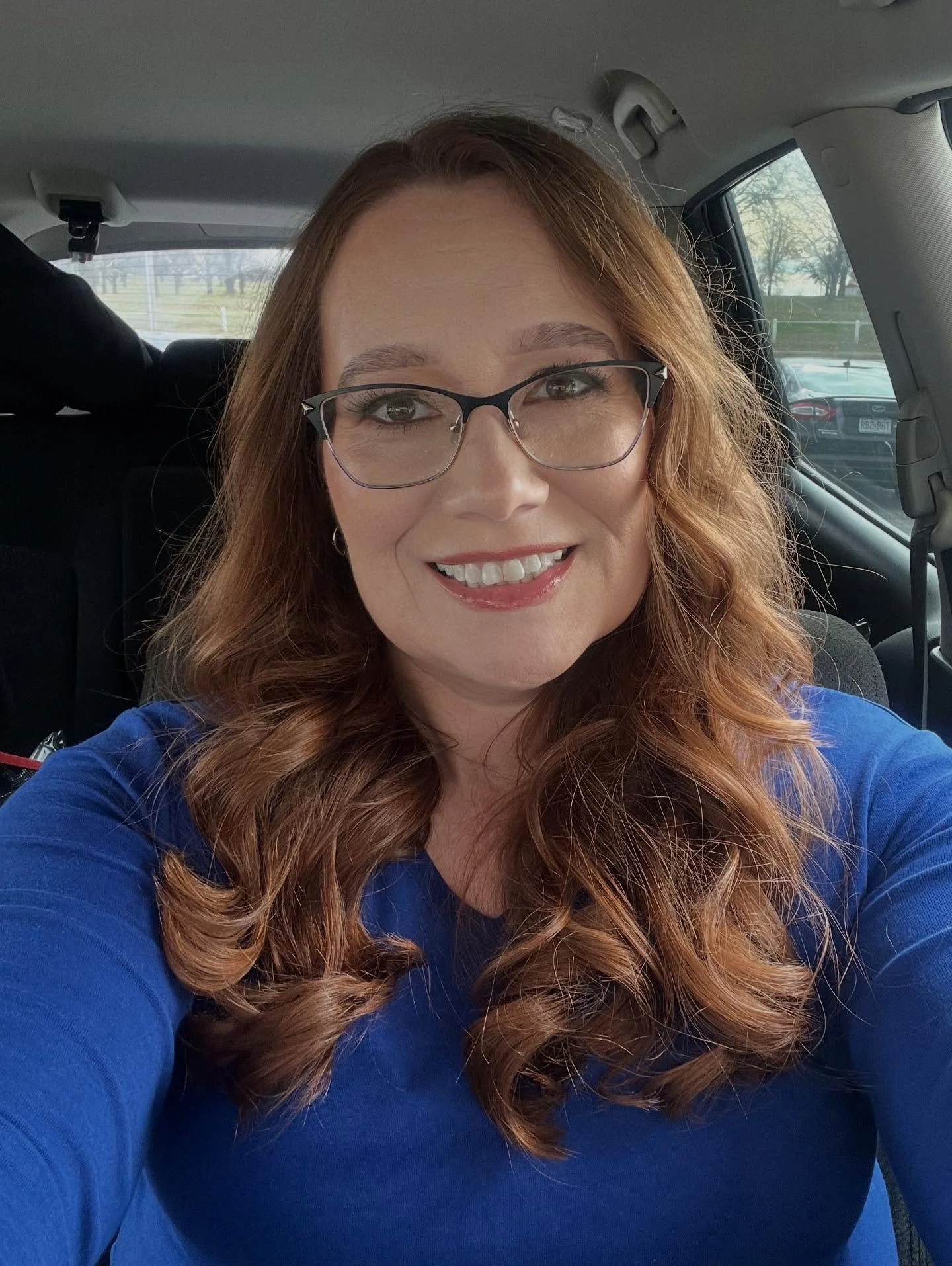 Something is in the works &mdash; What could it be? @aa.valenciano @lightboxsgf @parlourxiv  #makeupartist #photographer #over40 #over40andfabulous #over40makeup #smallbusinesssupportingsmallbusiness  #smallbusinessowner #health #healthandfitness