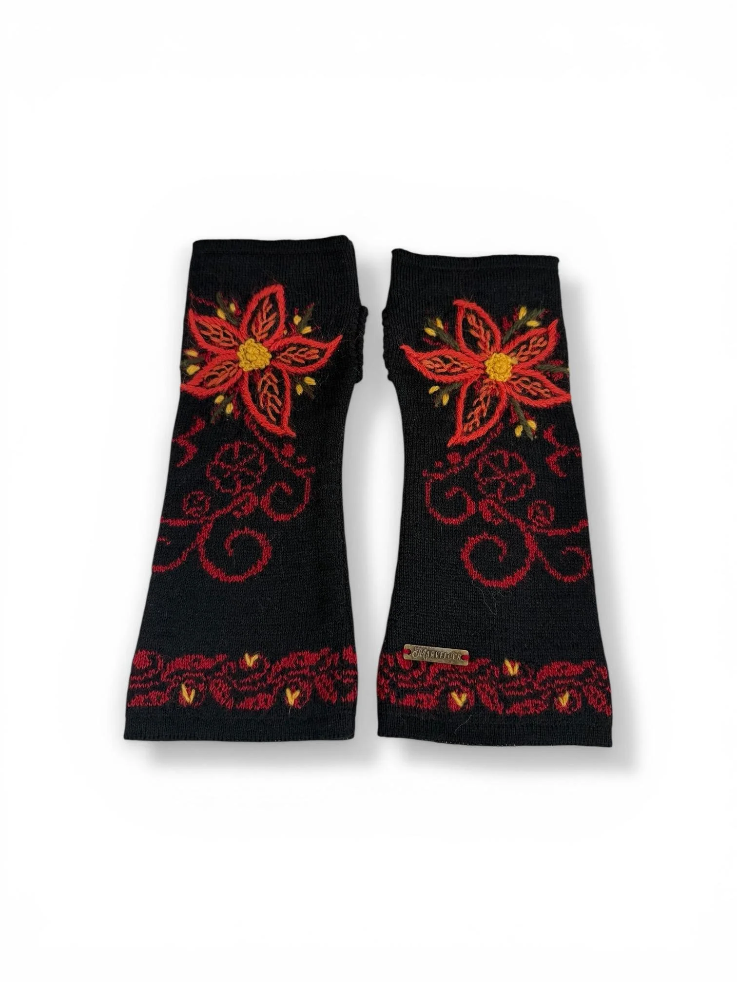 Black wild fingerless gloves alpaca fiber soft stylish warm.jpg