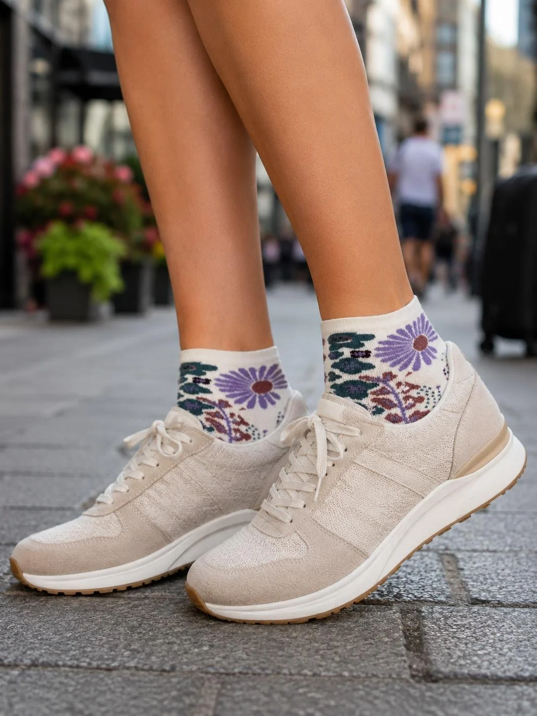 Alpaca socks breathable soft natural.jpg