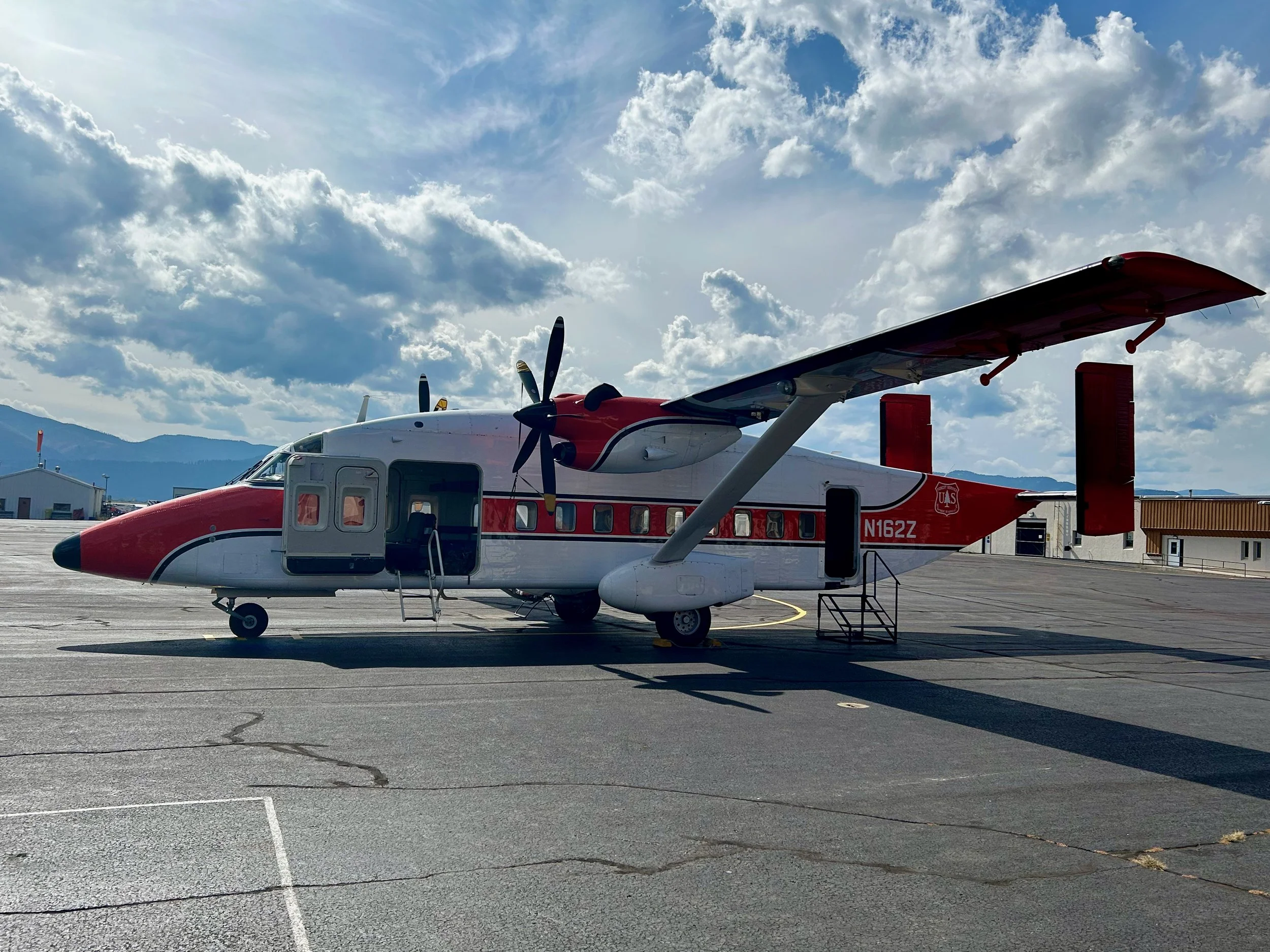 10- Plane - 1.jpeg
