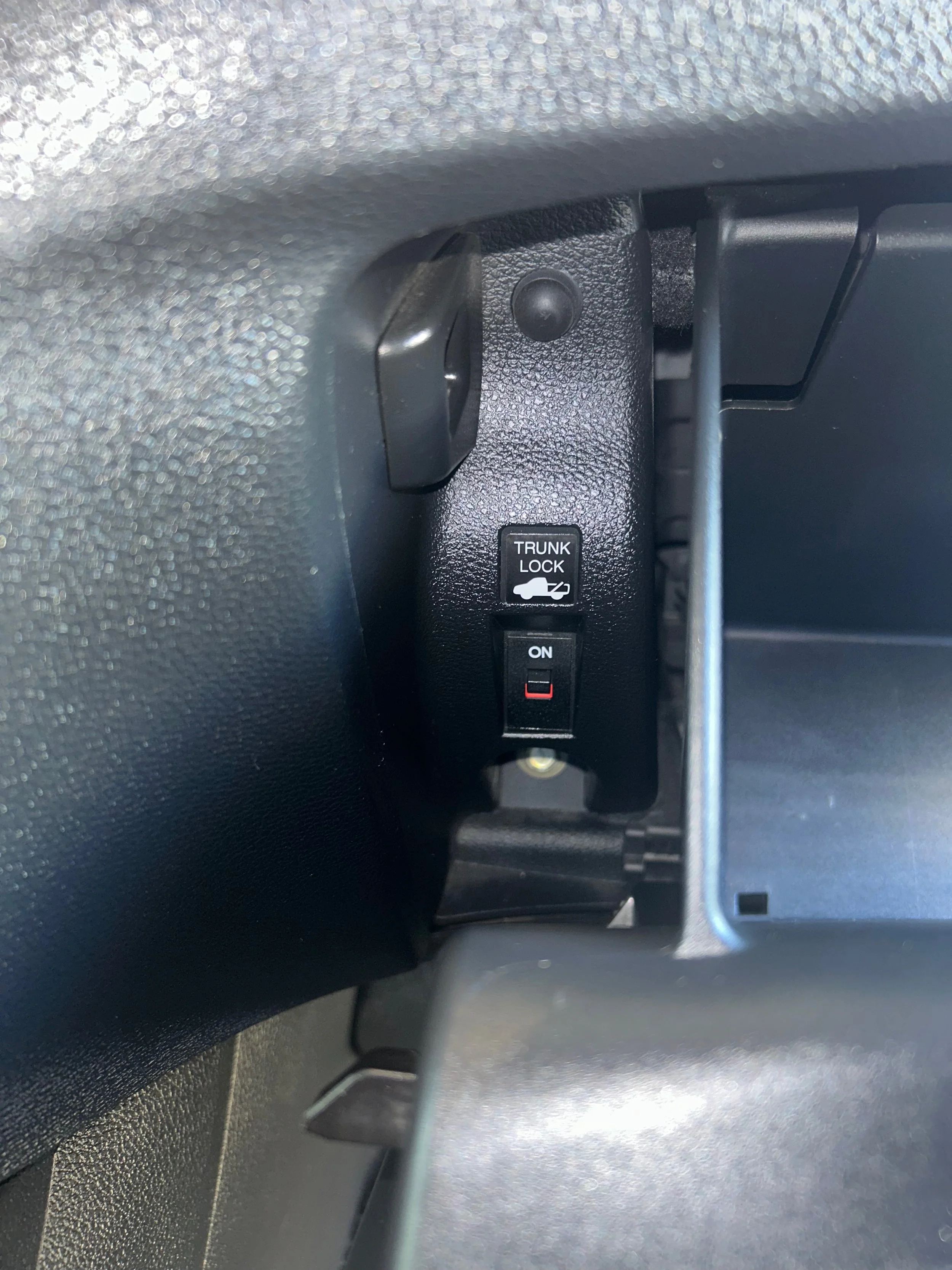 This is the lock for the trunk on a 2017 honda ridgeline