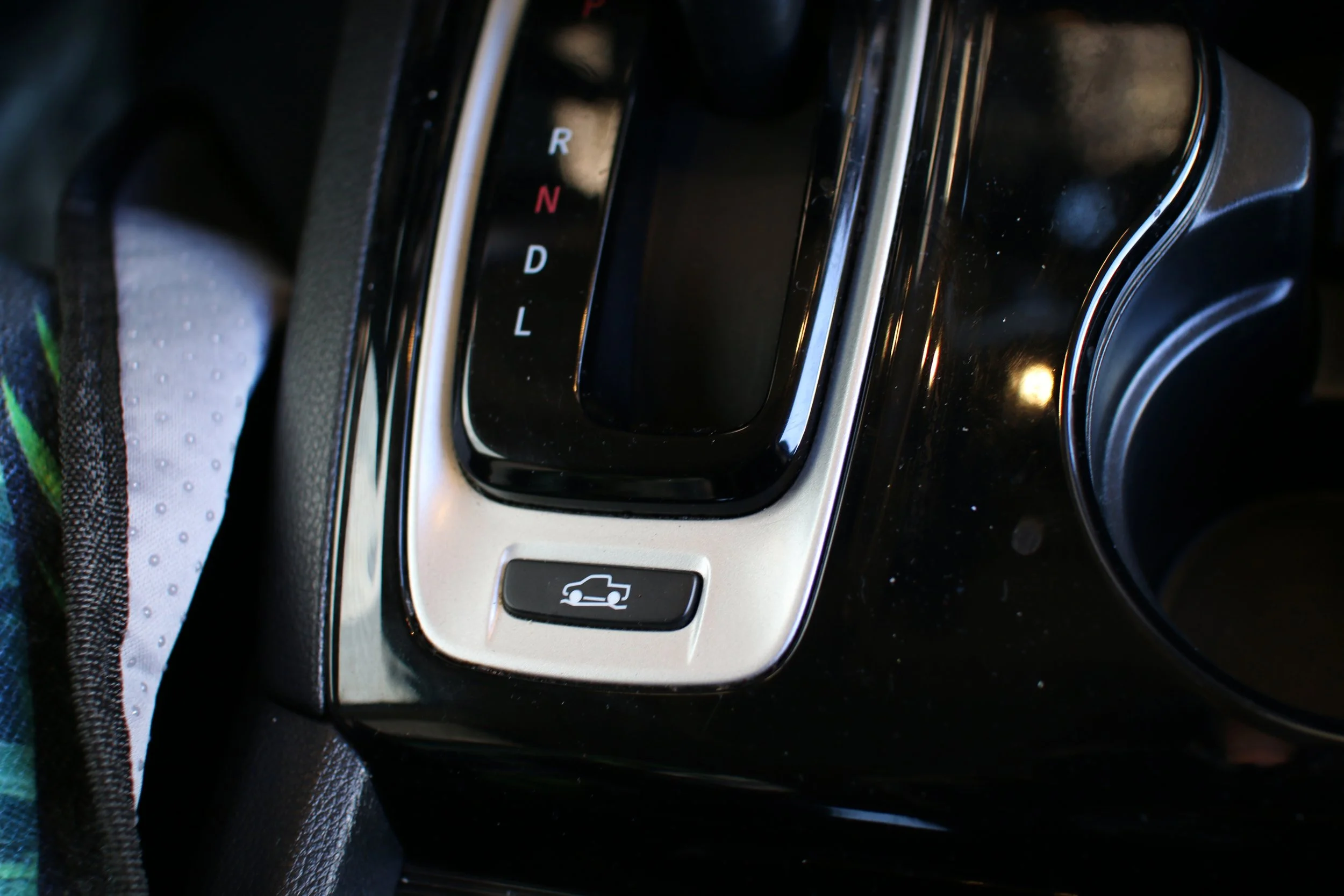 the traction control button in the 2017 Honda Ridgeline.