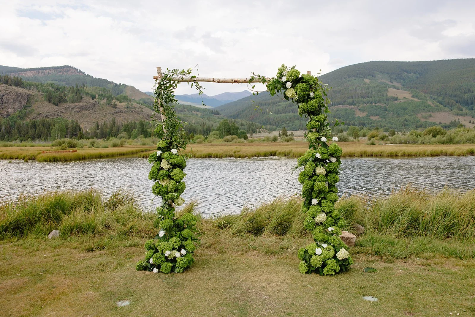 Leah_Lach_Photography-Grace_and_Patrick-Camp_Hale_Wedding-1148.jpg