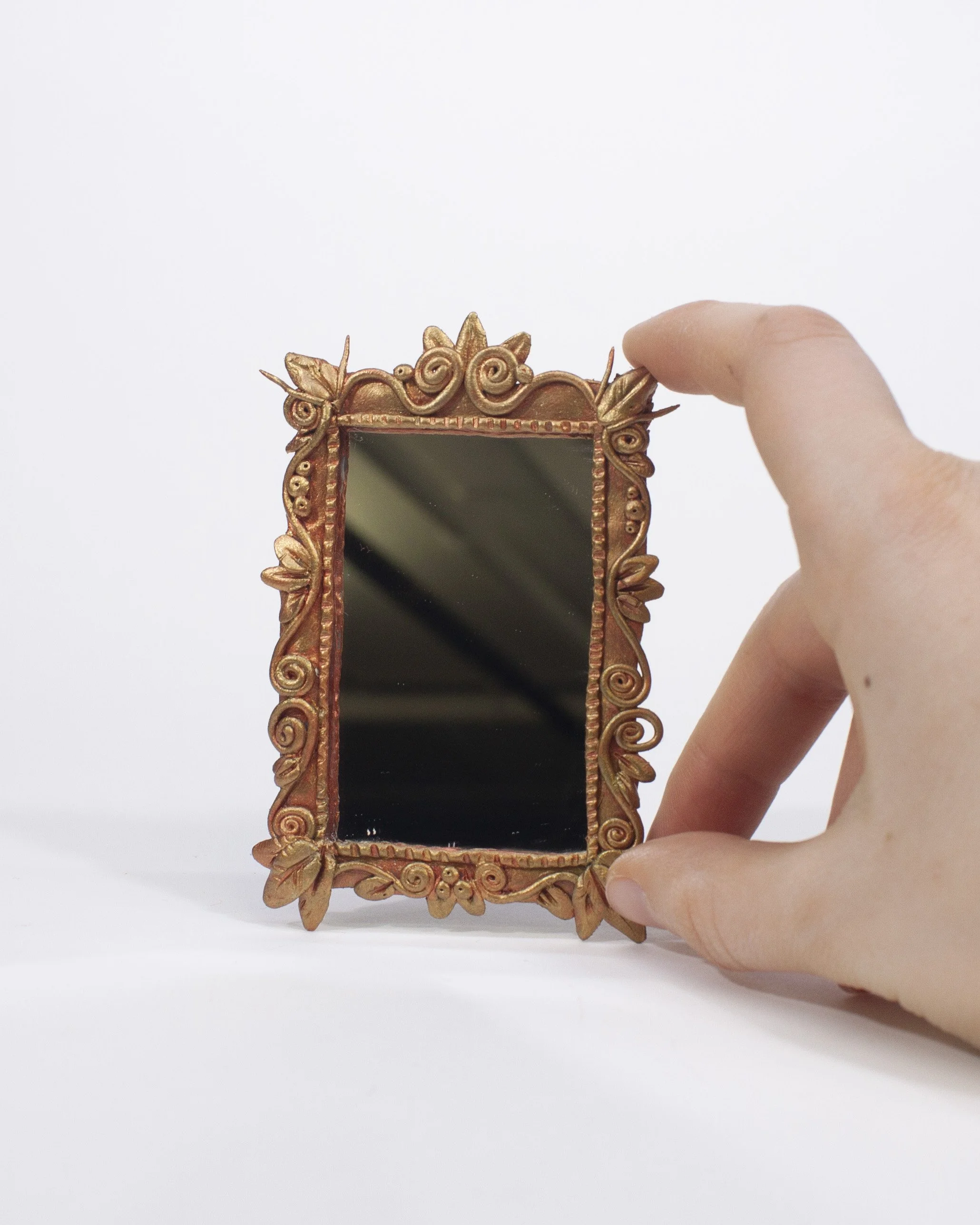 mirror.jpg