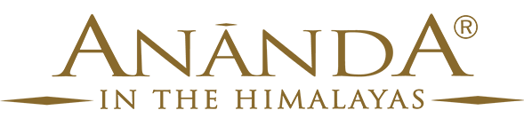 logo-gold.png