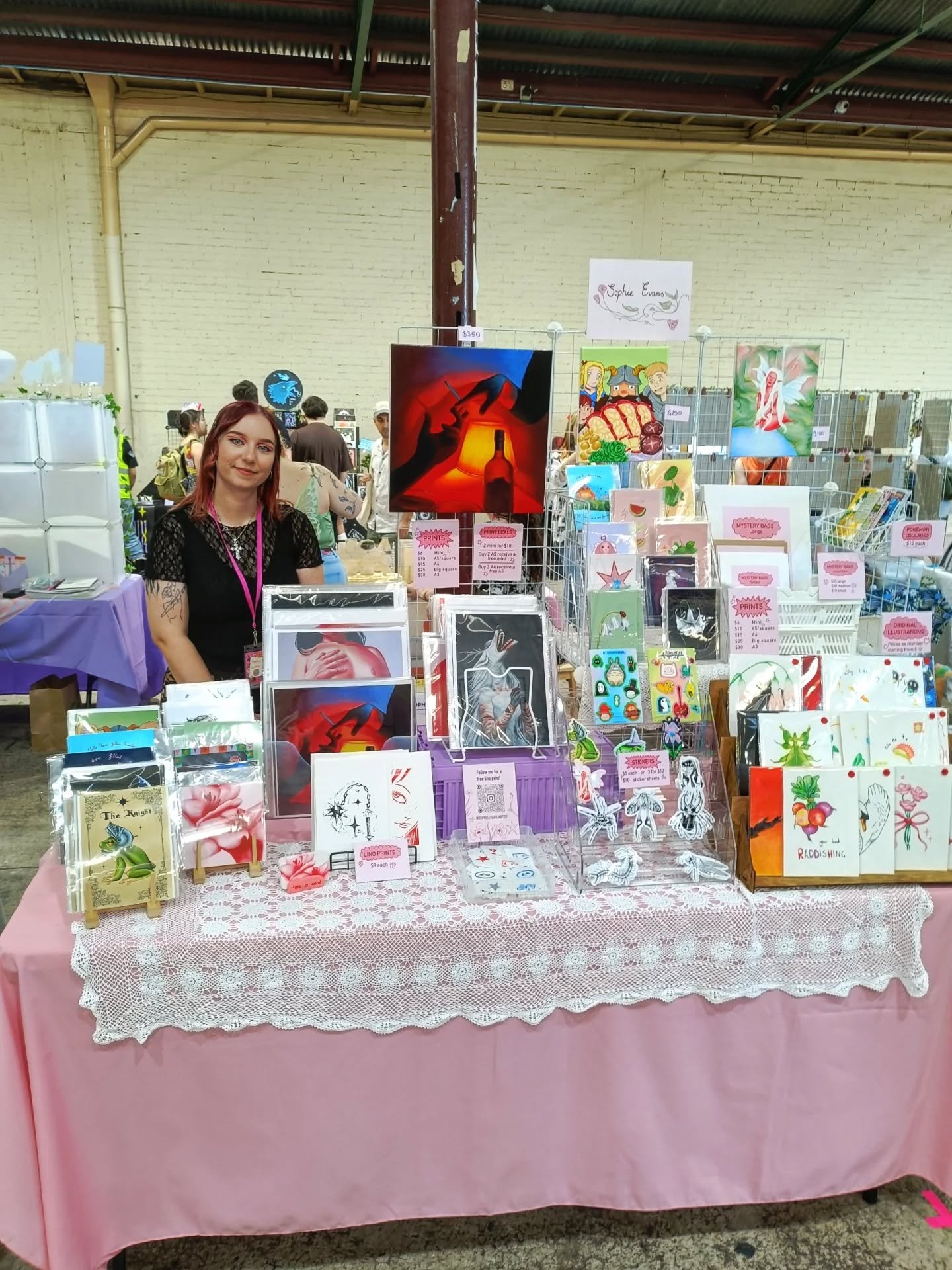 Thank you so much @brisbaneillustrationfair !! I had such a wonderful time tabling on Saturday. Thank you to everyone who stopped by and purchased something or said hi. Every single one of you are helping me to achieve my dream of being a full time a