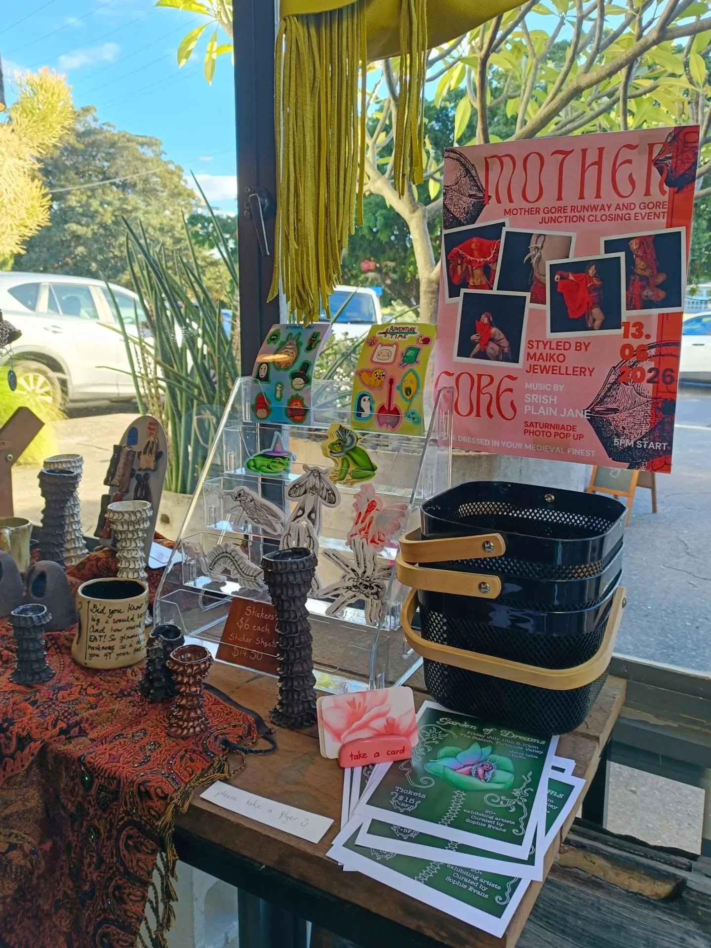 This is the last week to shop the Gore Junction Pop Up! 
You can find some of my stickers and print available until the end of Saturday! 
Please go get yourself some goodies and support all the amazing local artists! 

Huge thank you to @goremotherbr
