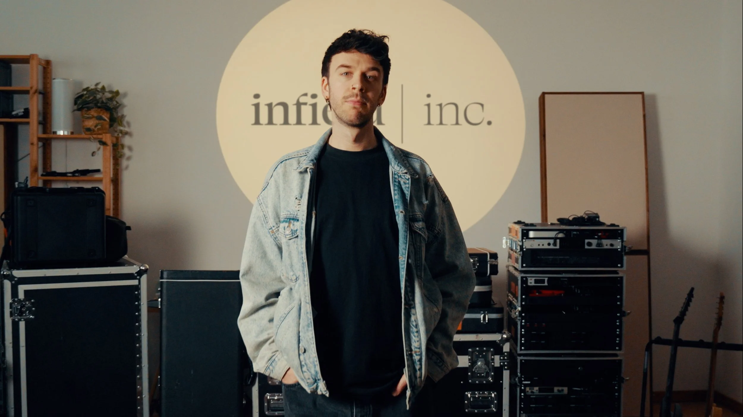 INFIELD.INC (TRAILER)