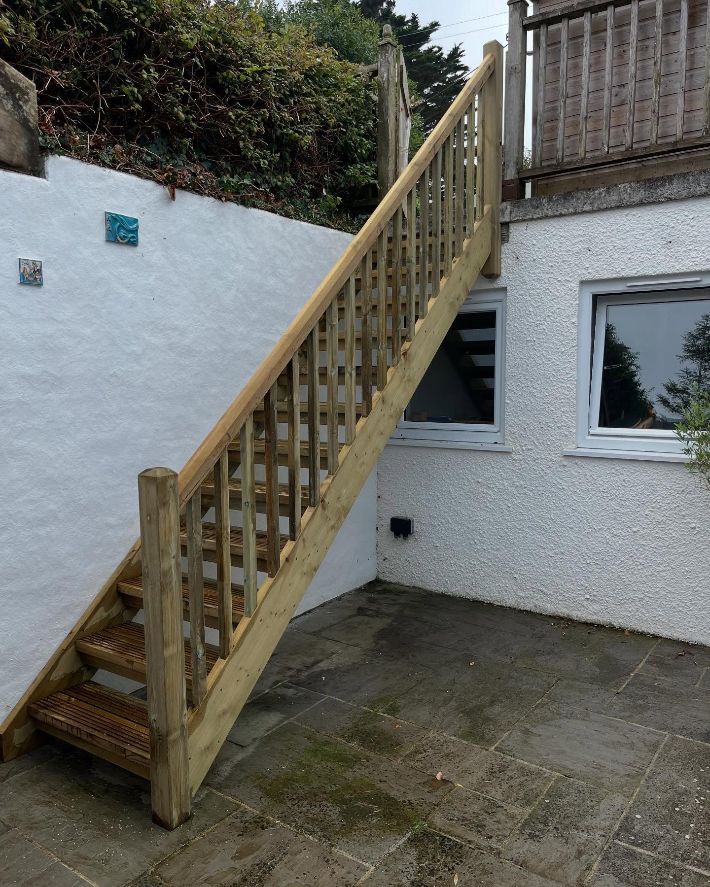 Set of open tread stairs made for a client in St.Ives #externalstairs #stairs #joinery #carpentry #cornwall #jbbespoke