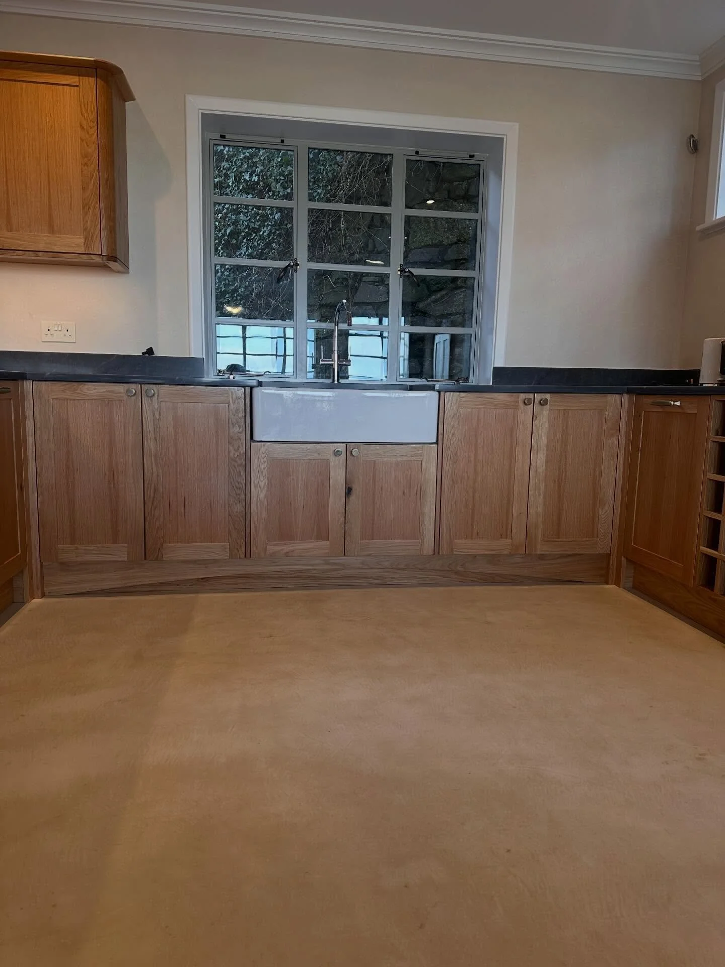 Kitchen all finished off for Christmas down at Ty Bryn. Handmade oak kitchen designed and made in house. Art deco/arts and craft inspired kitchen to match in with the character of the building. Very much enjoyed making this kitchen. If you&rsquo;re l
