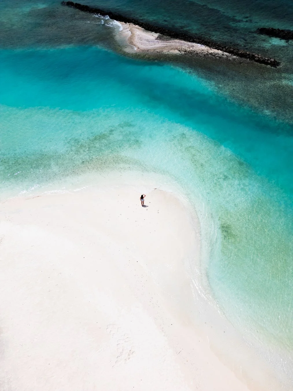 TWTWxOBLUXAilafushi4x5-10.jpg