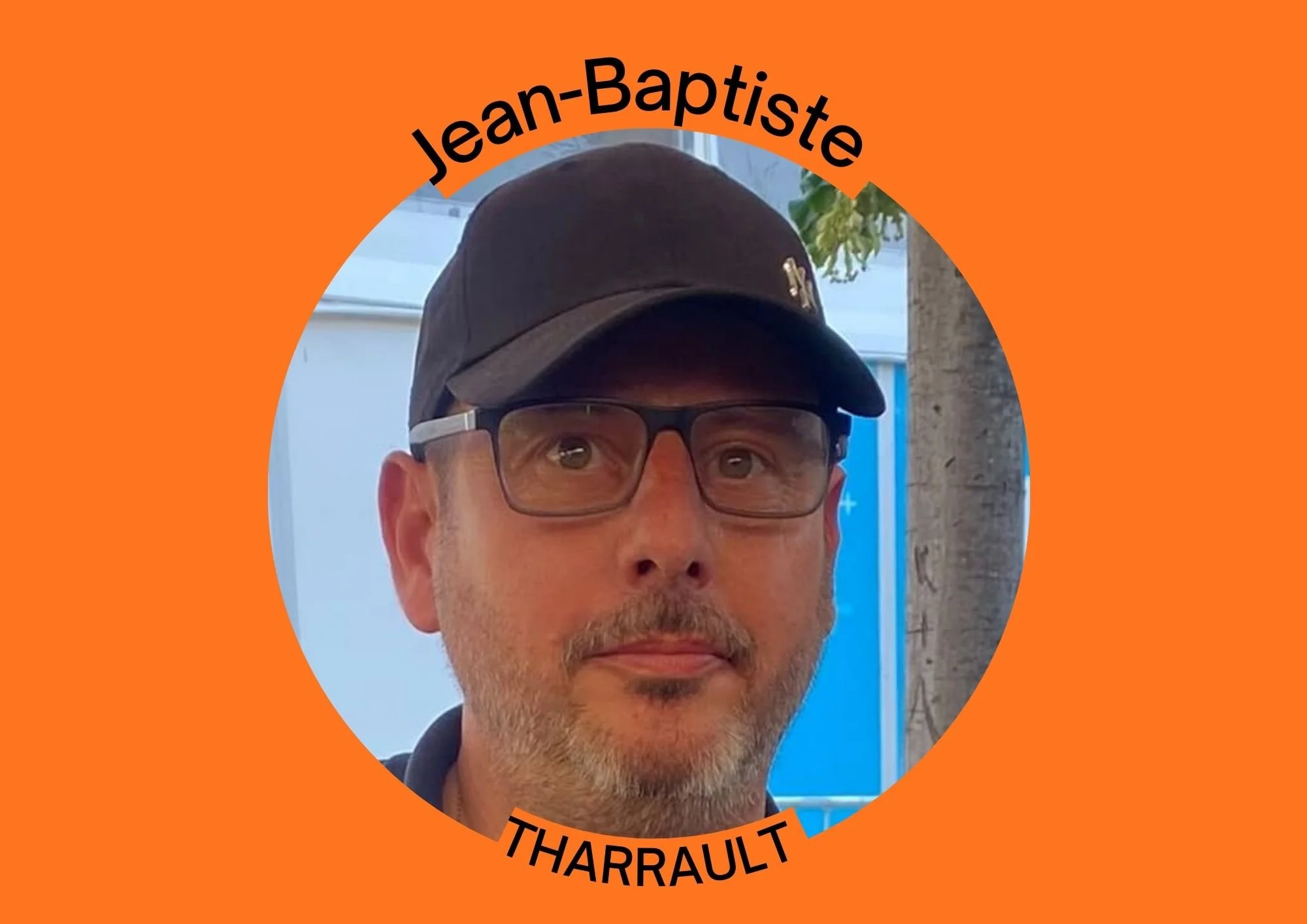Portrait d’auteur : Jean-Baptiste Tharrault