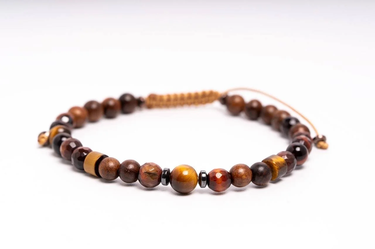 Bracciale in Occhio di bue, Occhio di tigre, Legno.