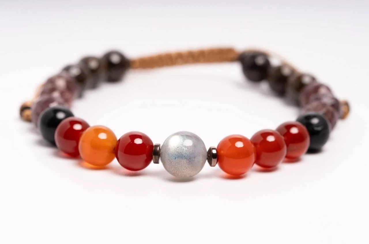 Bracciale in Labradorite, Corniola , Quarzo , Bronzite , Occhio di falco
