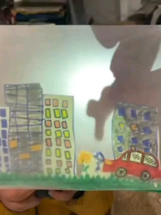 Winter vibes - creating shadow plays, swinging across borders, striding through the sky, launching gym mats at playworkers, mega marble runs, bball practice and hot chocolate to top it all off 🧊☺️