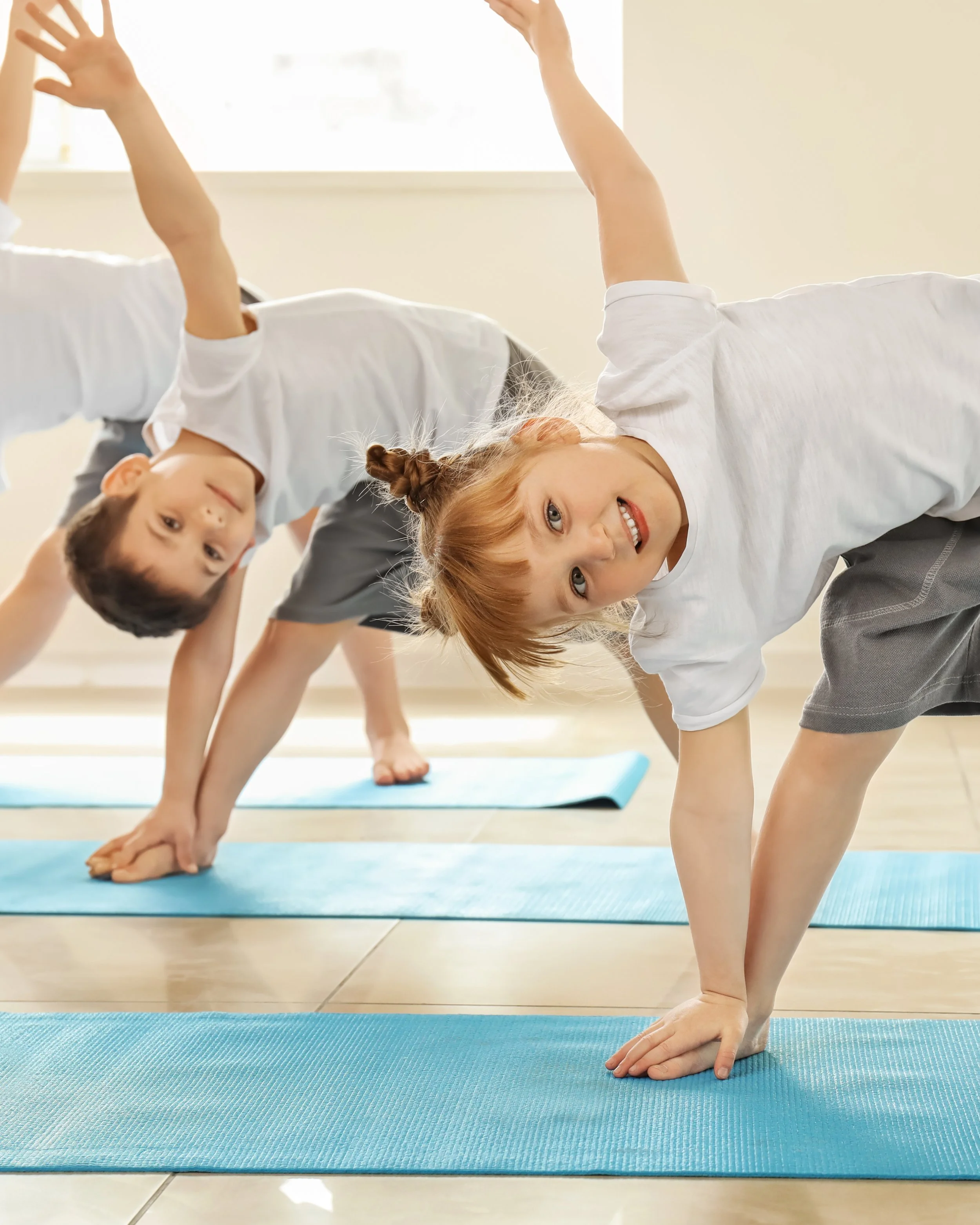 Ingyenes Gyereknapi Ovisjóga és Mandala színezés 🌈
