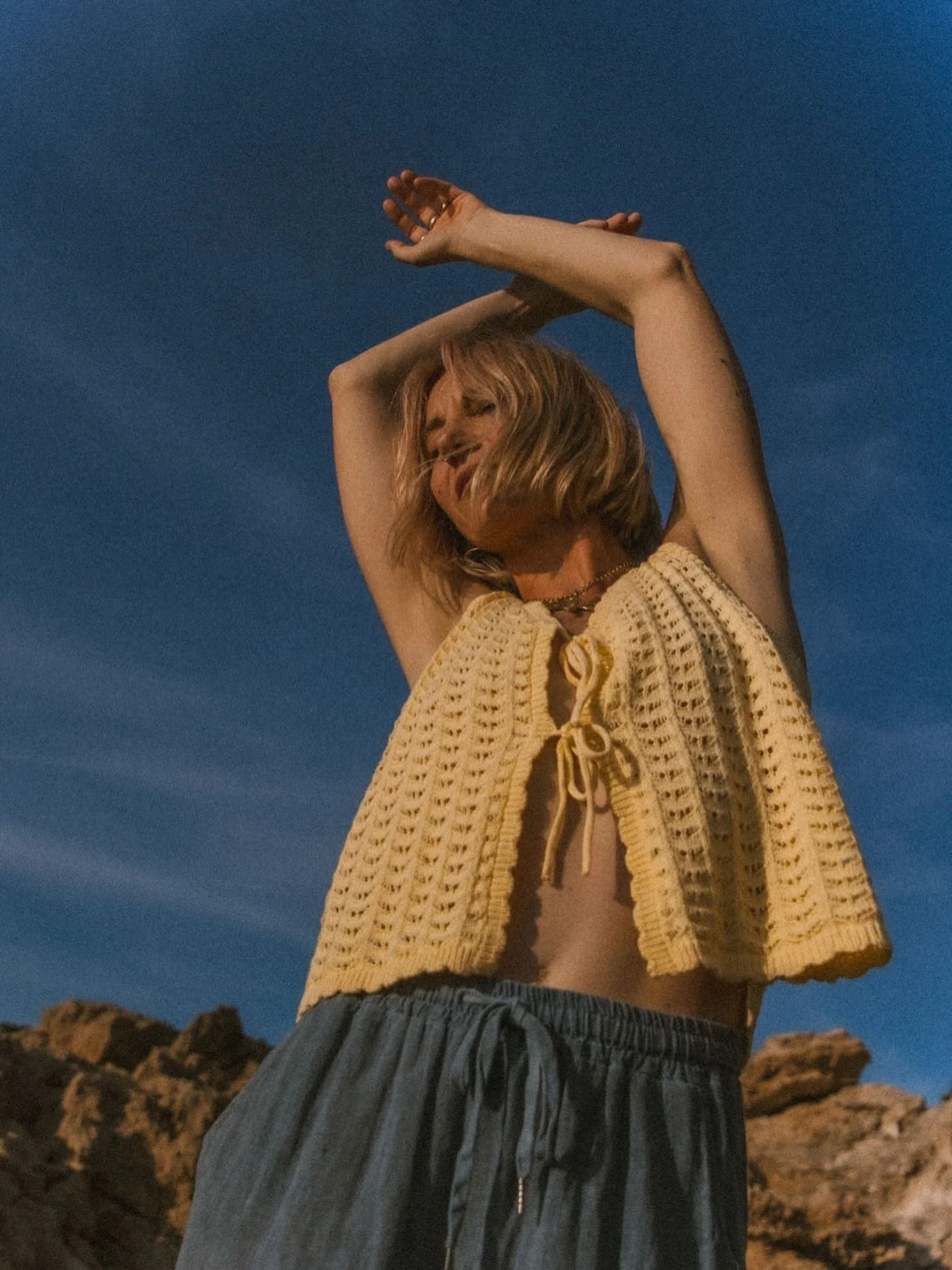 The heatwave might have passed but I&rsquo;m still feeling the vibes! 🌞🌞🌞

A beautiful opening to June with a new pregnancy group last night and ONLINE flow classes resume from tomorrow! 

9.45-10.30am for a delicious embodied practice - book via 