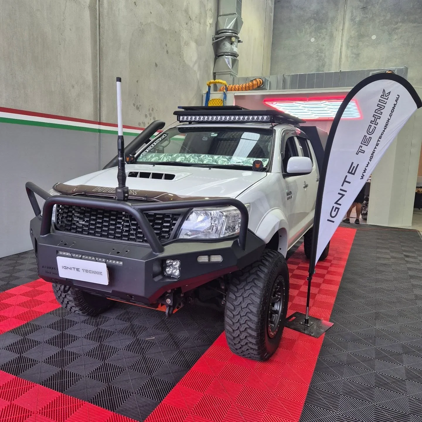 Toyota Hilux SR5 3.0 D-4D (2010) in the shop 🔧

Old-school 3.0 diesel done right.

Dialled in for better drivability, stronger low-end torque and smoother power where it counts &mdash; perfect setup for touring, towing, and weekend abuse 💪

Built t