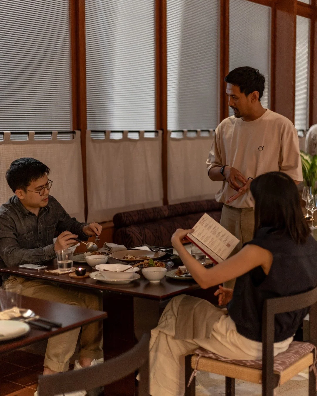 Sharing the story behind every bite. Flavors explained, moments enjoyed.

#SOMATableStories #FlavorStoriesUnfold #PlatesWithPurpose