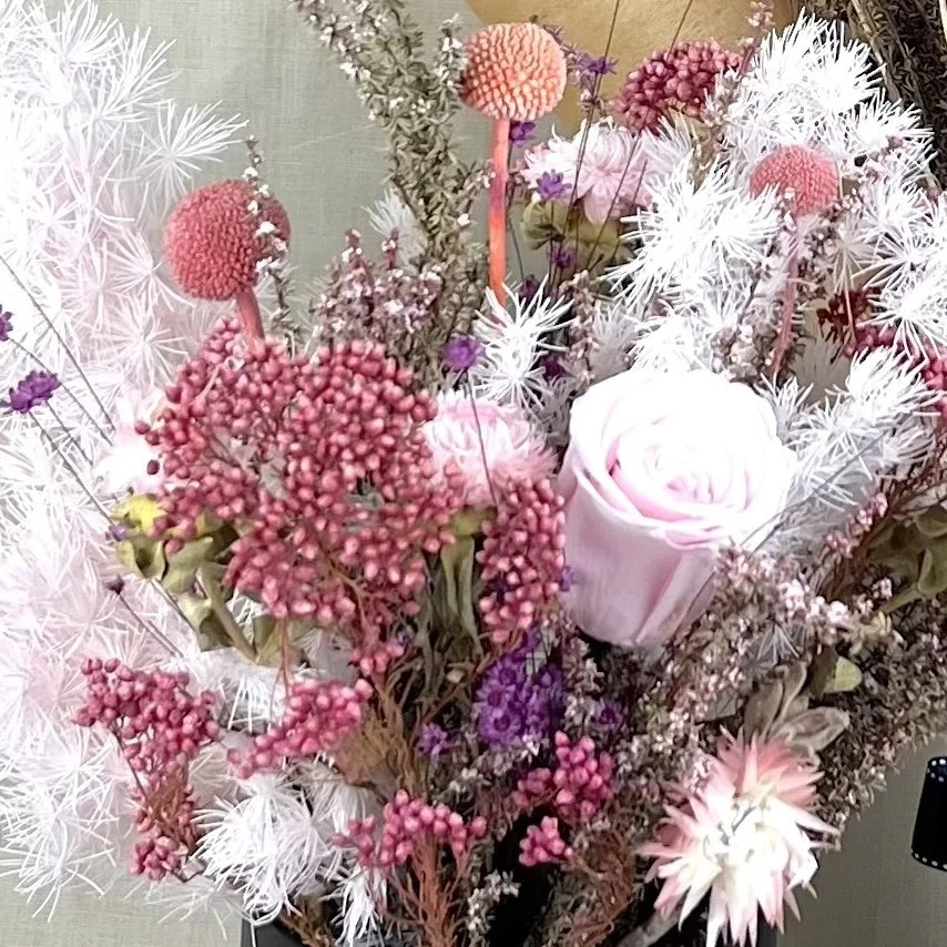 Blushberry Dream Bouquet Gift Box - Eternal Stems. Handcrafted dried & preserved arrangement. - Eternal Art & Design