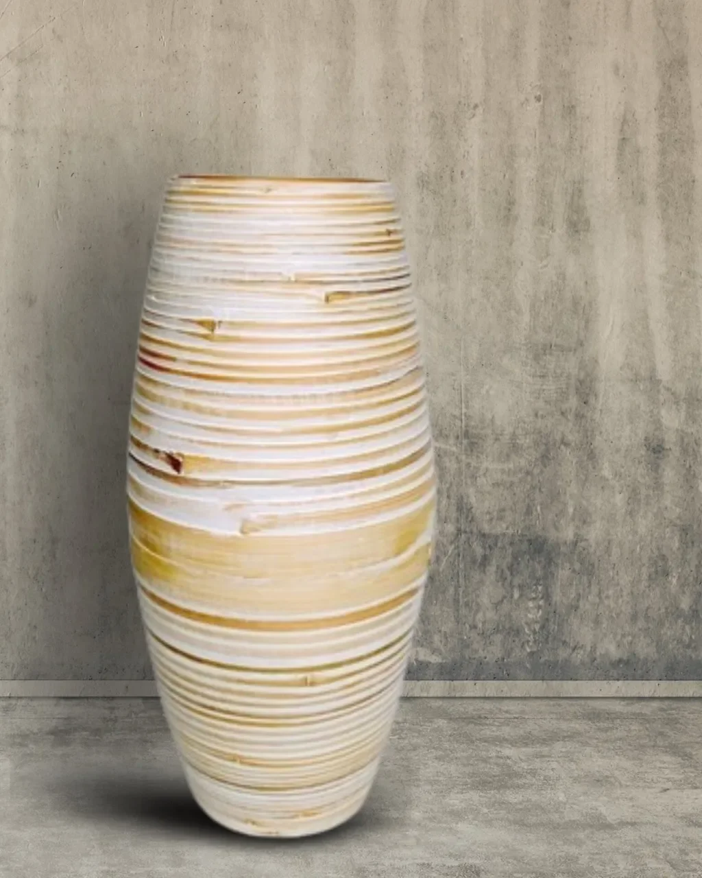 Eco Bamboo Vase Curve Large_converted.webp