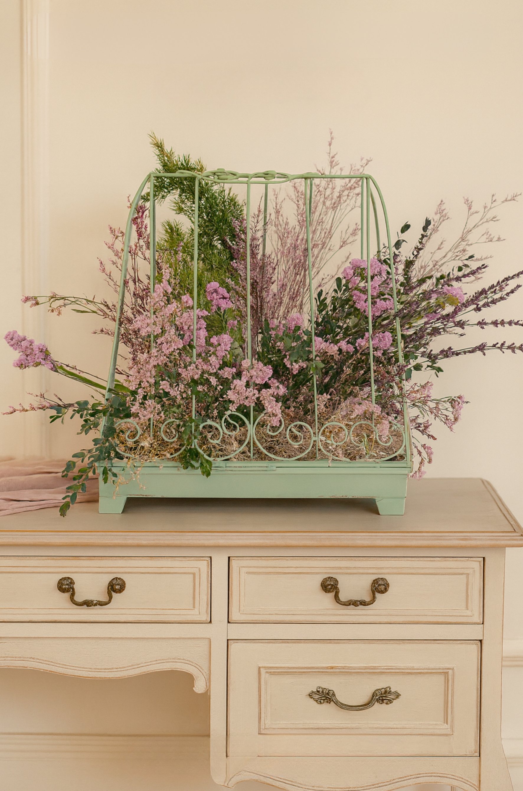 Provence Conservatory Centrepiece - Eternal Stems. Handcrafted dried & preserved arrangement - Eternal Art & Design