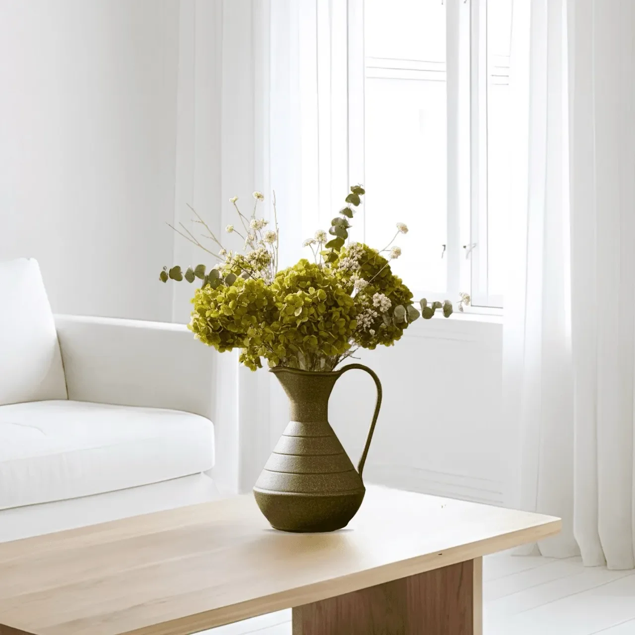 Dried+Flowers+arrangement+in+vintage+vase3-262340 Large_converted.webp