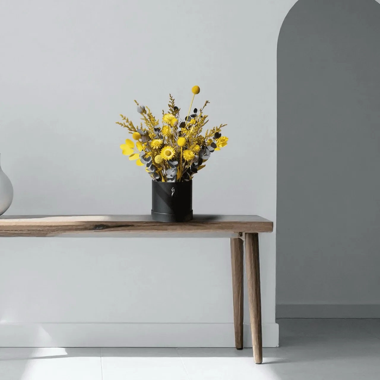 Dried+Flower+Bouquet+in+Gift+Box+yellow+%26+blue4-247806 Large_converted.webp