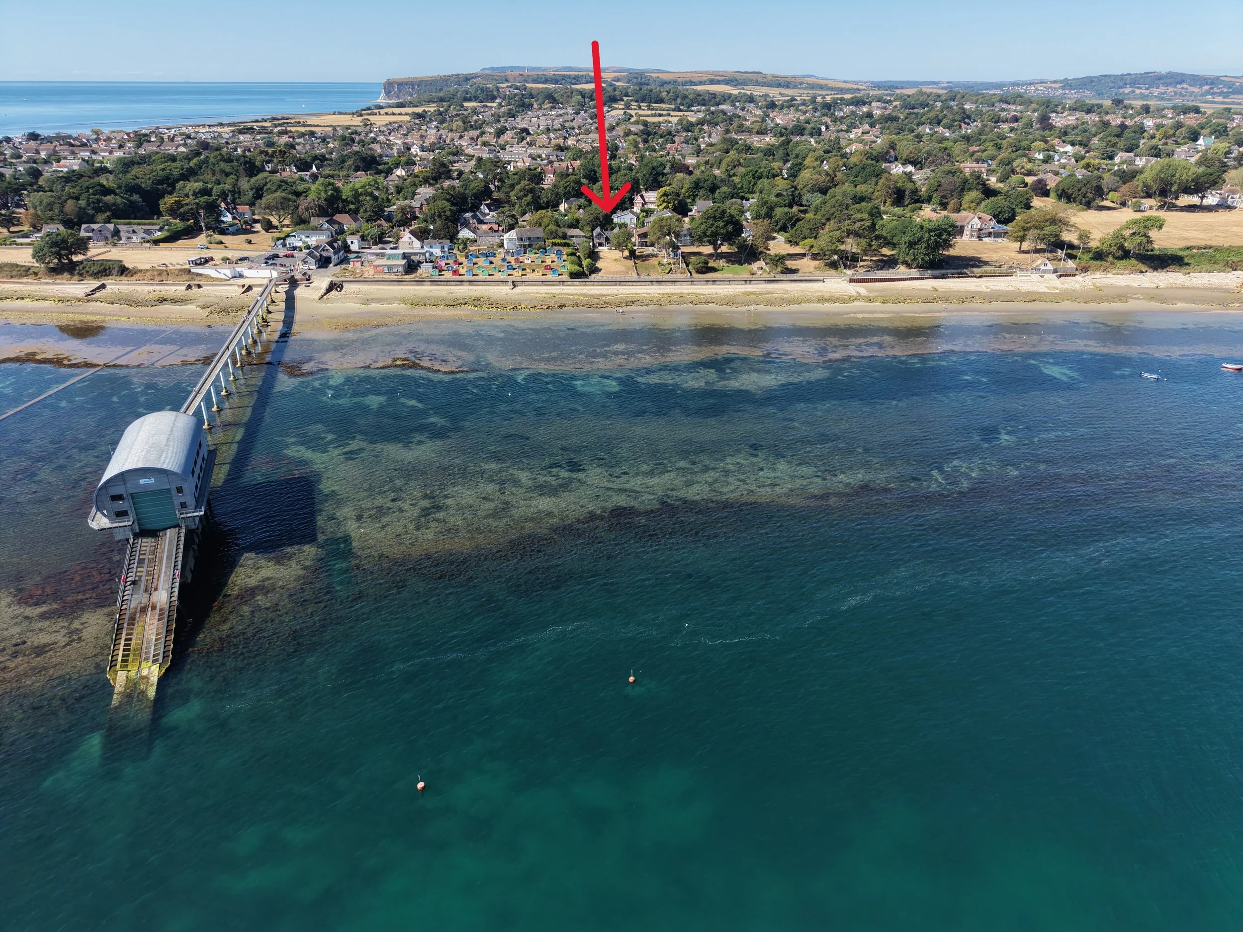 Beachside from North with arrow incl RNLI Bembridge.JPG