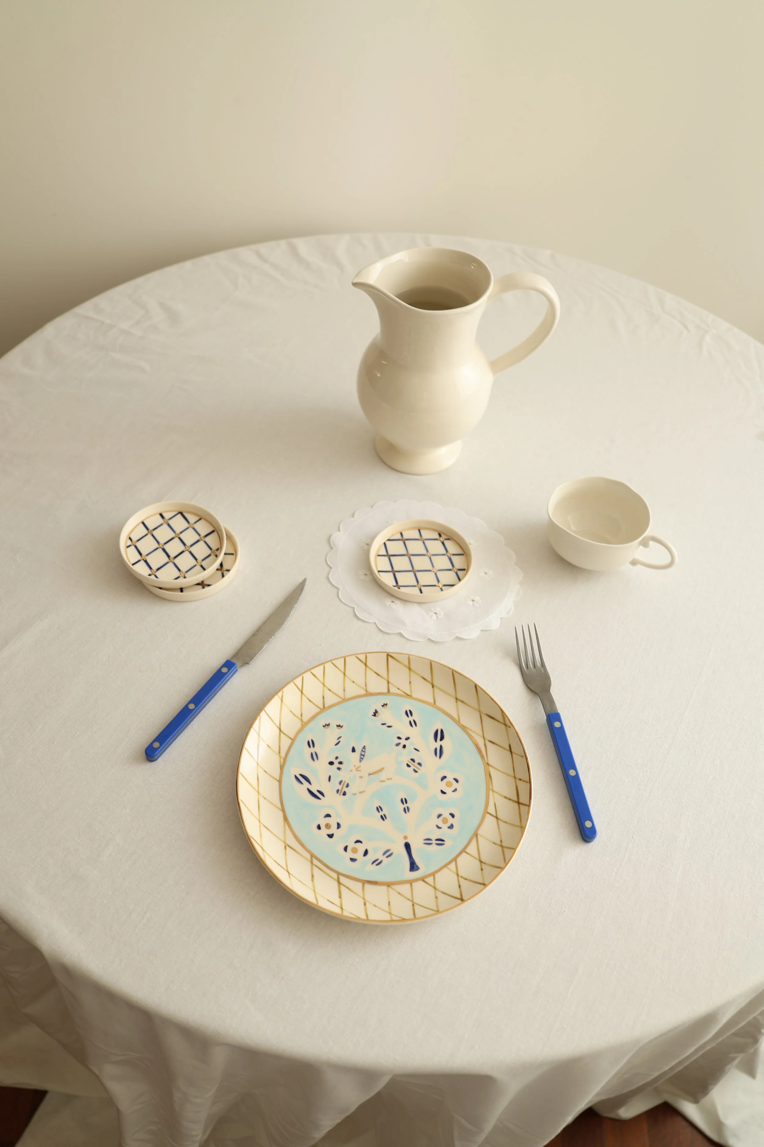 Vytynanka Plate with a Hare