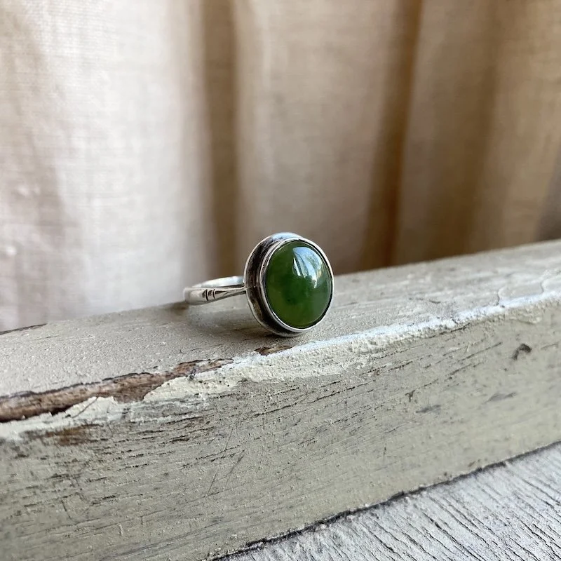 vintage sterling silver jade ring 1.jpeg
