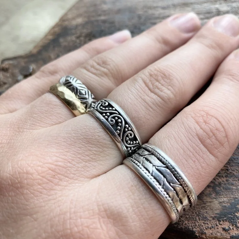 Balinese suarti sterling silver granulation ring 4.jpeg