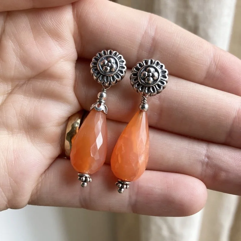 Indian sterling silver and carnelian droplet earrings 4.jpeg