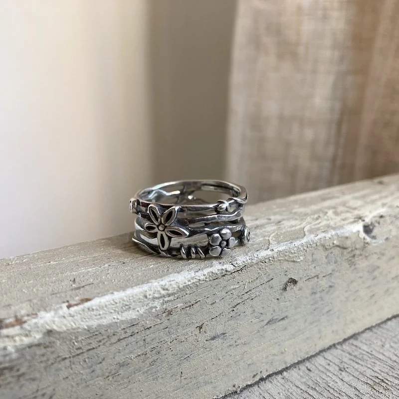 sterling silver floral ring 1.jpeg