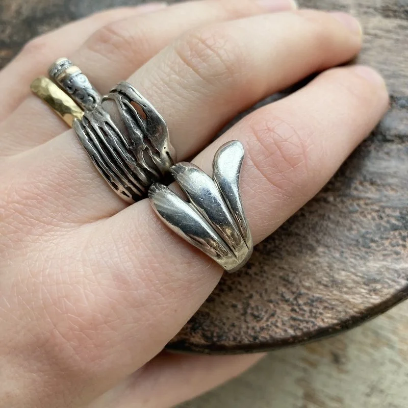 vintage sterling silver chunky ring 5.jpeg