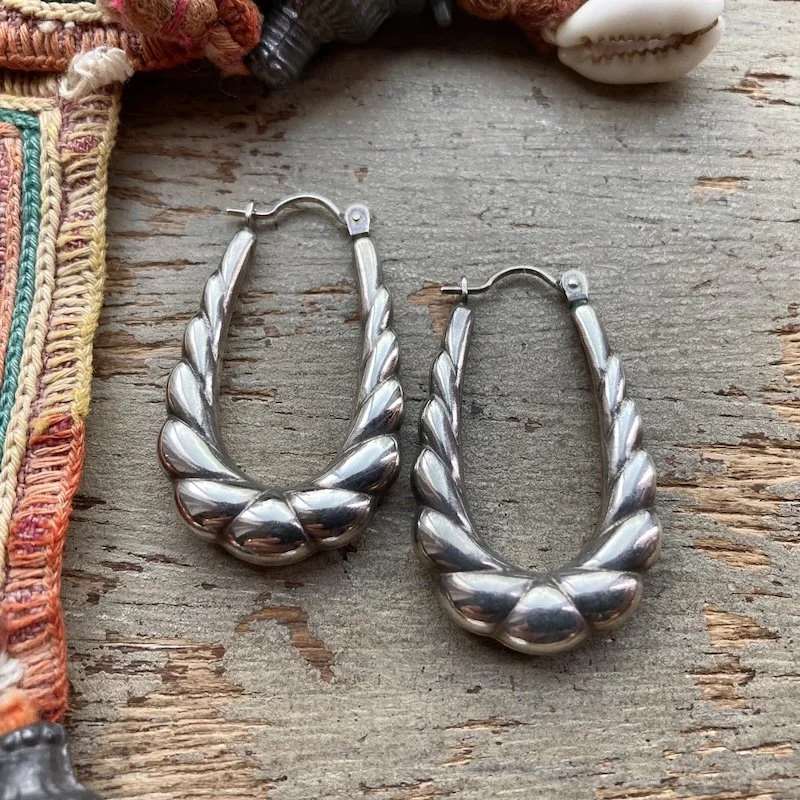 vintage sterling silver scalloped hoops 2.jpeg