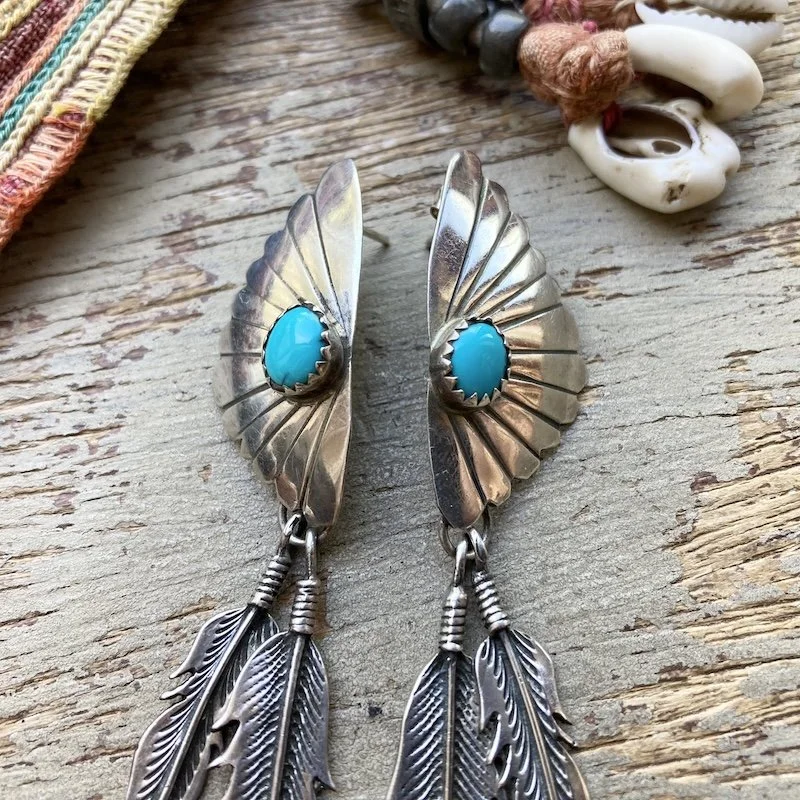 vintage sterling silver Southwestern turquoise earrings 3.jpeg