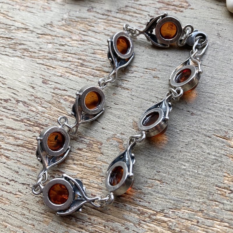Wonderful Vintage Sterling Silver and Amber Bracelet