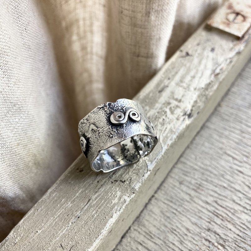 earthy textured solid silver swirly spiral ring 3.jpeg