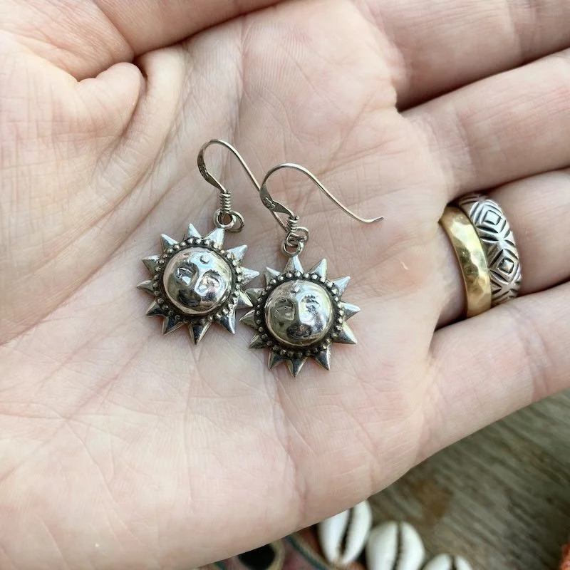 vintage Indian sterling silver sun earrings 3.jpeg
