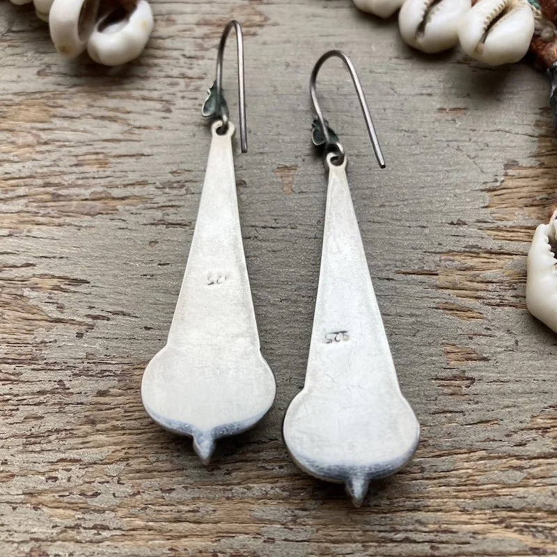 large vintage Indian sterling silver lapis lazuli earrings 2.jpeg