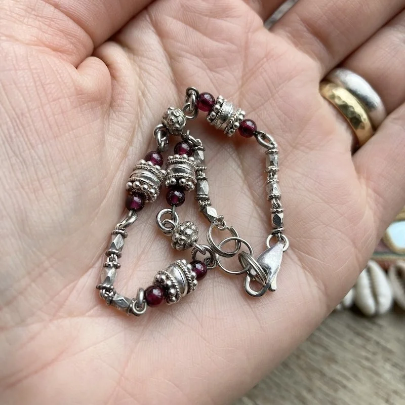 vintage sterling silver and garnet beaded bracelet 4.jpeg