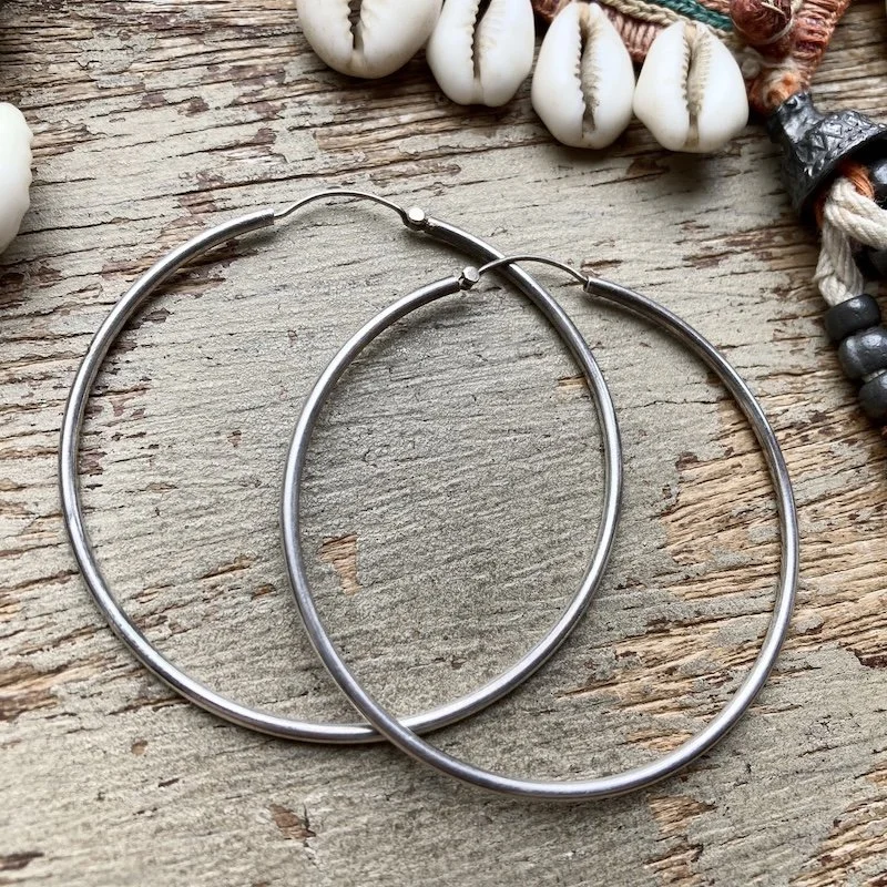 large vintage simple sterling silver hoops 2.jpeg