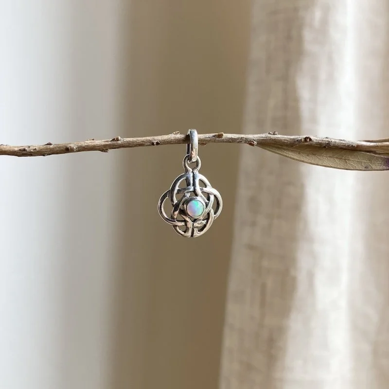 celtic sterling silver opal pendant 4.jpeg