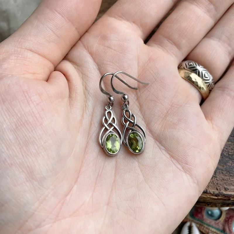 vintage sterling silver peridot earrings 4.jpeg