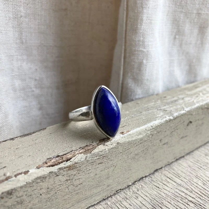 simple sterling silver and lapis lazuli ring 1.jpeg